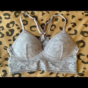 Victoria’s Secret Lace Bralette - Grey, Small -NWT